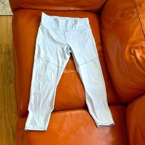 Fabletics iridescent ice light blue leggings women’s XL